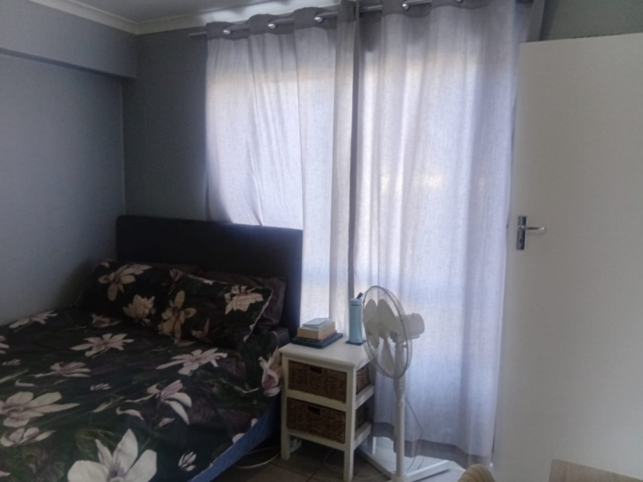 2 Bedroom Property for Sale in Strand North Western Cape